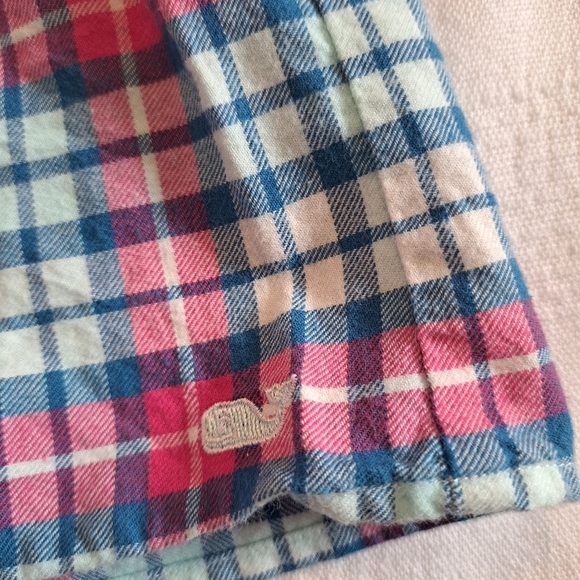 Vineyard Vines girls size 12 flannel plaid  dress button up front, collar, EUC - Picture 4 of 4